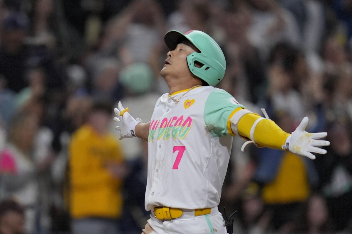 Tatis, Profar dan Kim jadi juara saat Padres menewaskan Diamondbacks 10-3 untuk mengakhiri kerugian 5 permainan